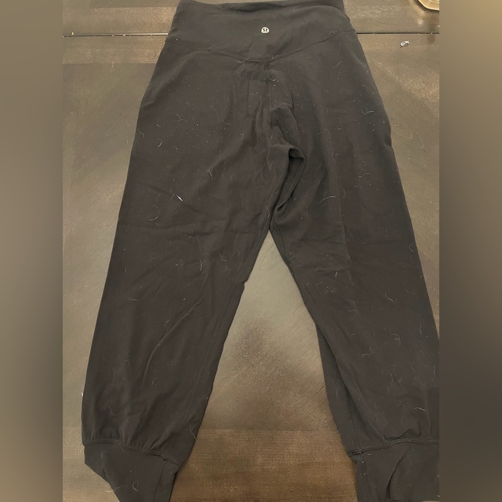 Lululemon Black Capri Pants Align Jogger